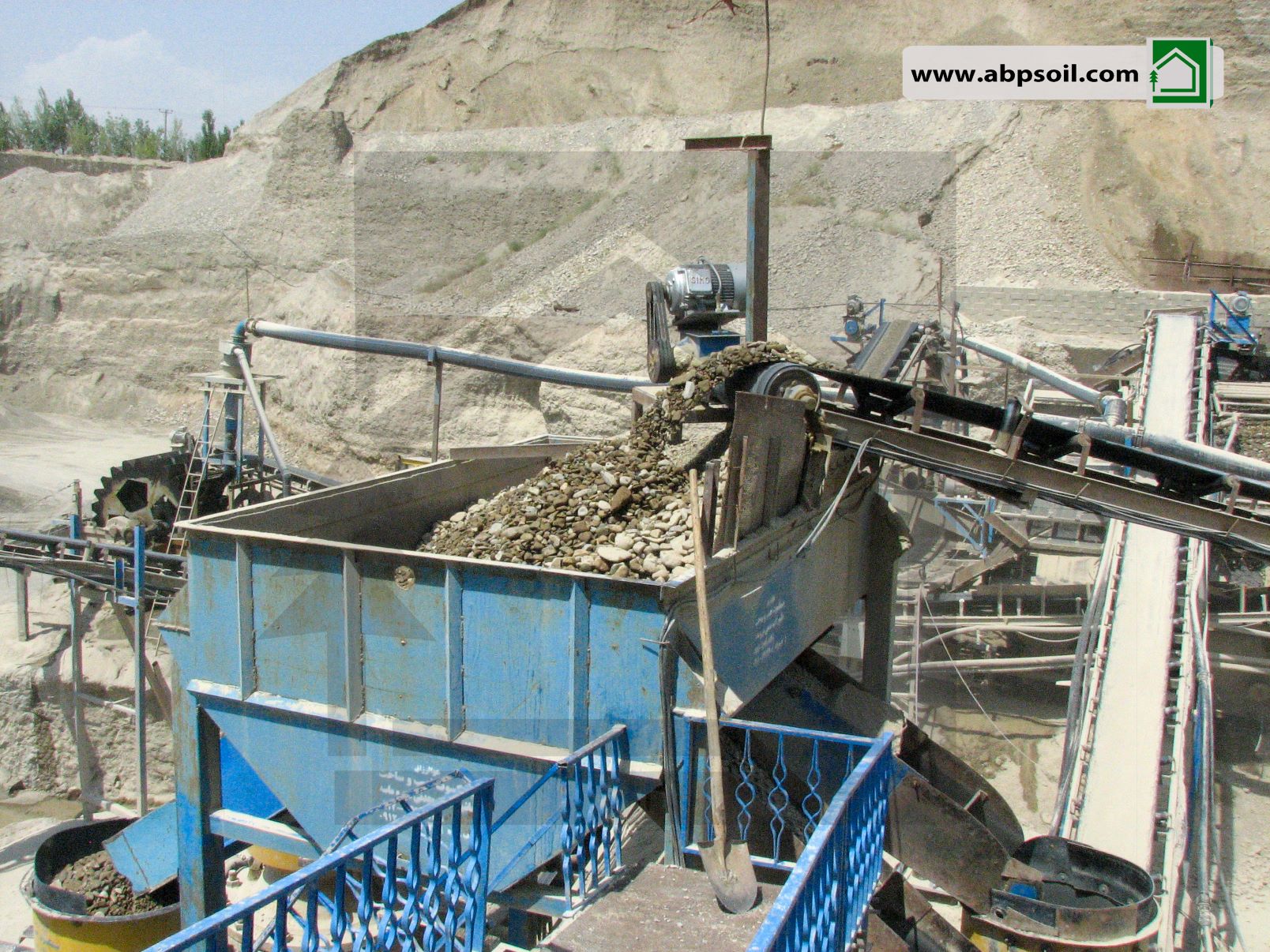 تولید شن و ماسه به روش مصنوعی